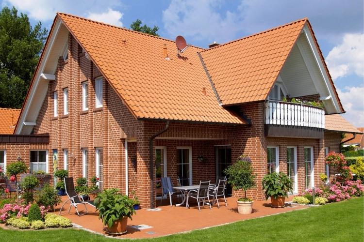 Maisons en briques à deux étages - projets et photos