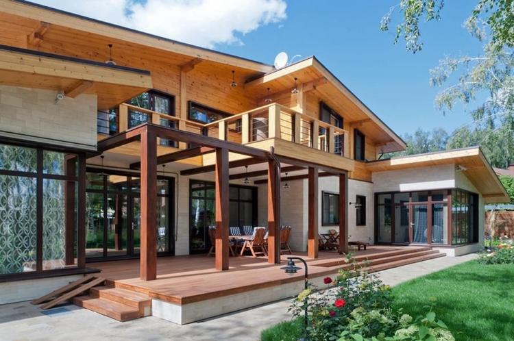 Maisons à deux étages avec terrasse - projets et photos