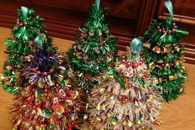 Sapin de Noël DIY fait de bonbons - photos et idées