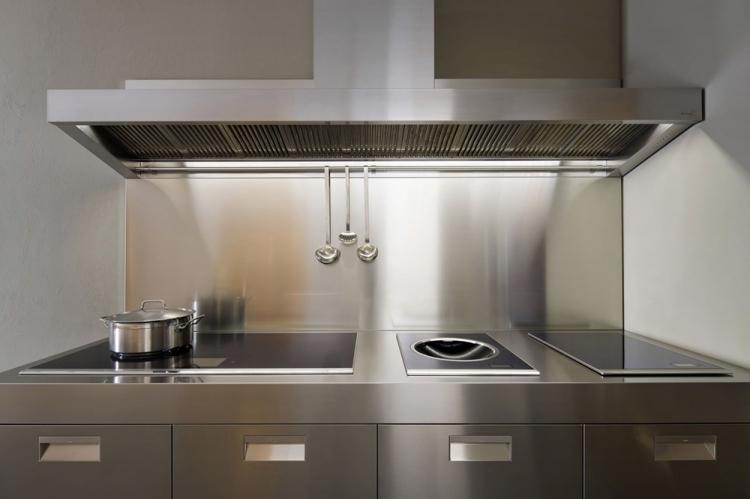 Tablier de cuisine en métal