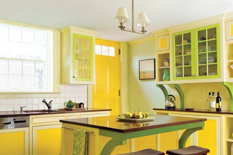 Pistache avec du jaune - La combinaison de couleurs à l'intérieur