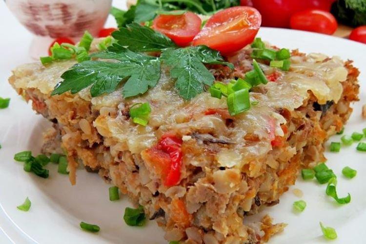 Casserole de viande hachée et de sarrasin