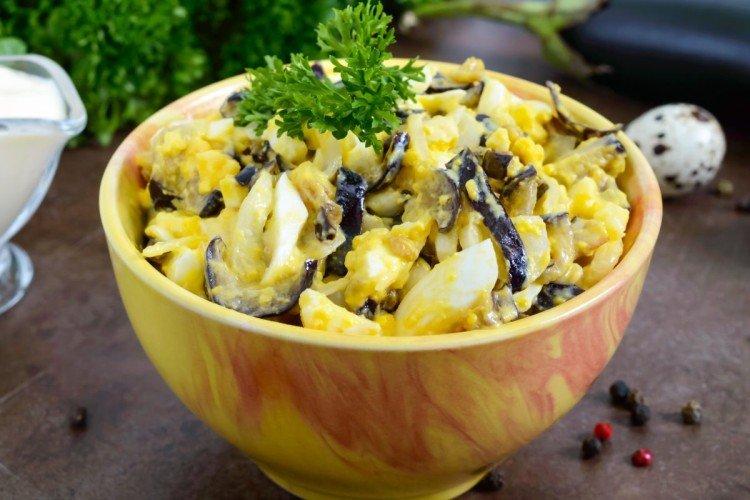 Salade d'oeufs et d'aubergines