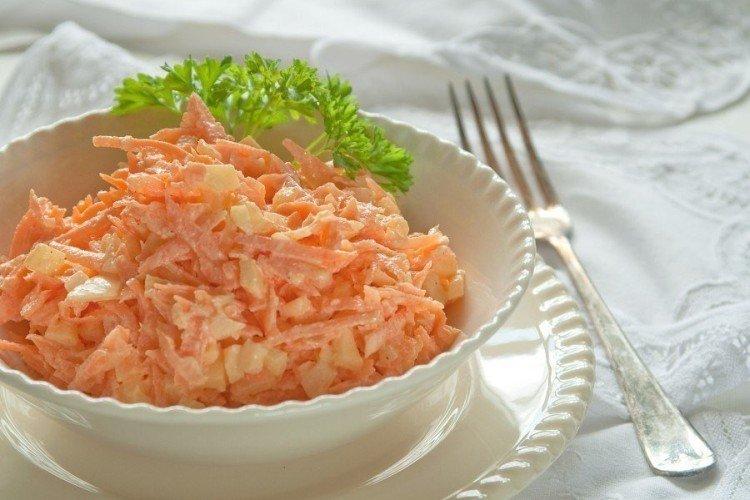 Salade d'oeufs et carottes