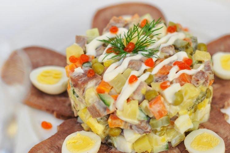 Salade de langue de boeuf et ananas