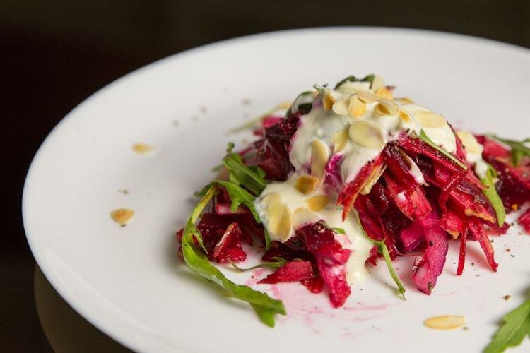 Salade de pommes et betteraves