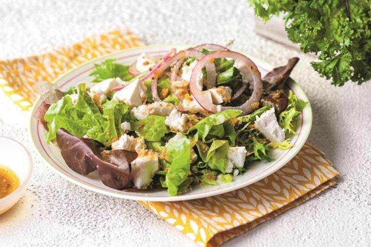Salade verte au fromage