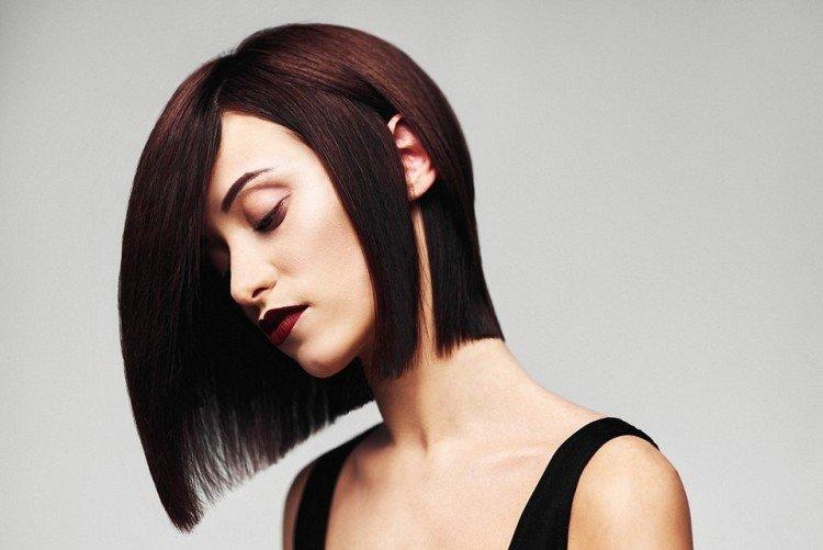 TOP 7 des idées à la mode pour les coupes de cheveux bob en 2021