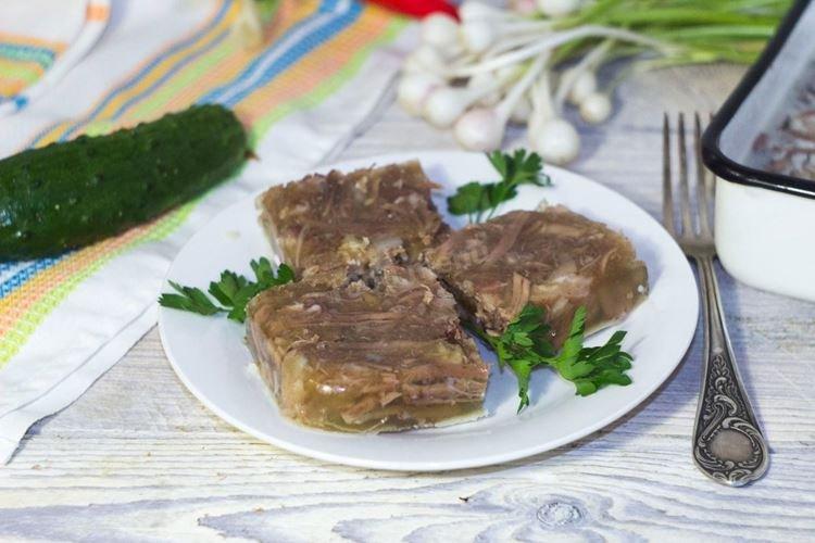 Viande de boeuf en gelée