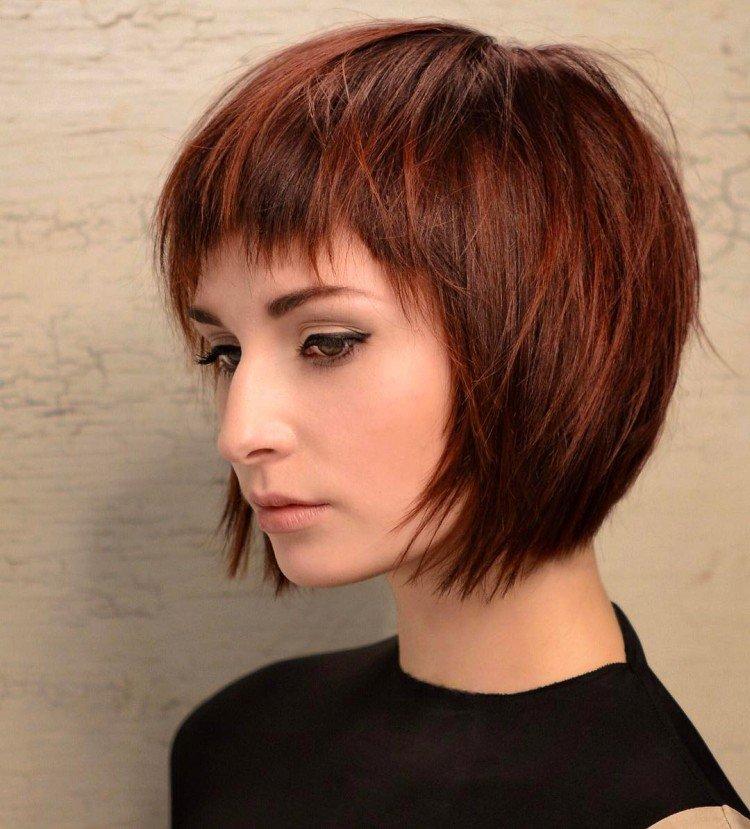 Coupe de cheveux Bob 2021 - photos et idées