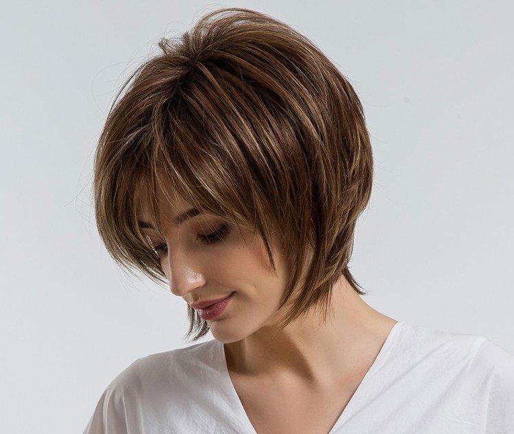 Coupes de cheveux pour un visage rond 2021 - photos et idées