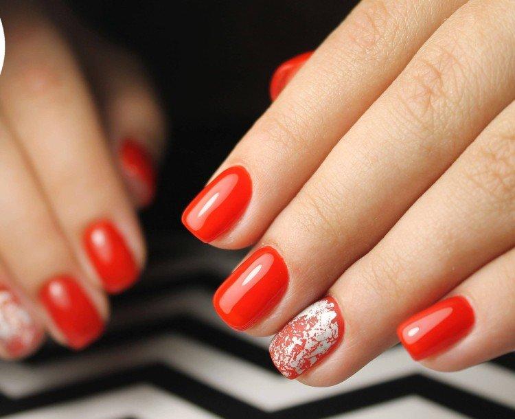 Manucure rouge - photo et belles idées