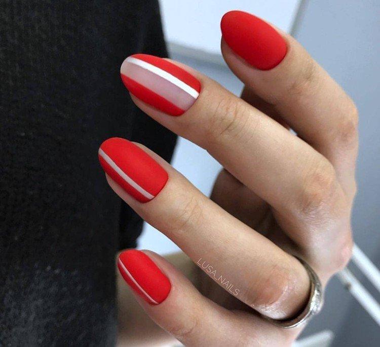 Manucure rouge - photo et belles idées