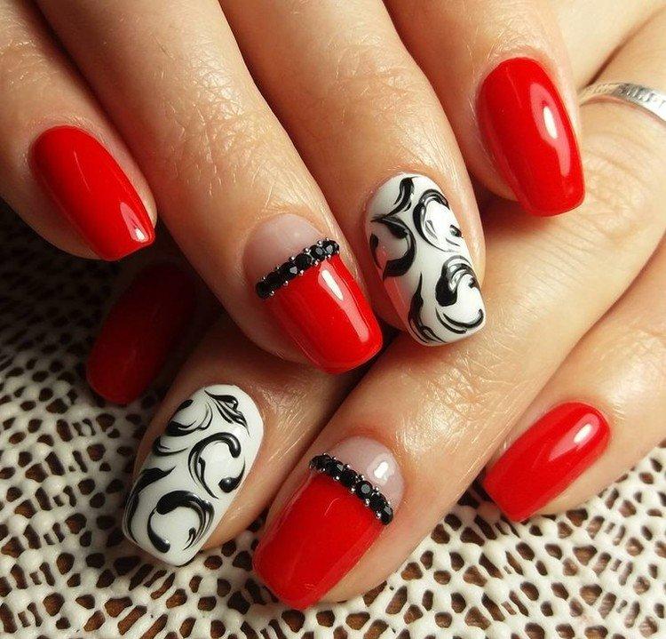 Manucure rouge - photo et belles idées