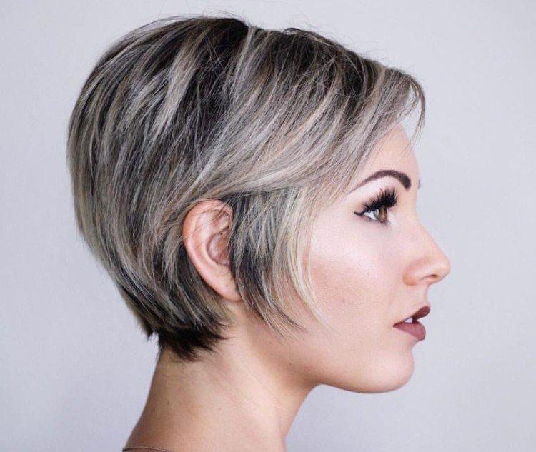 Coloration pour cheveux courts 2021 - photos et idées