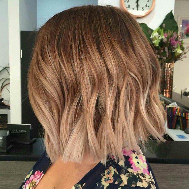 Coloration pour cheveux courts 2021 - photos et idées