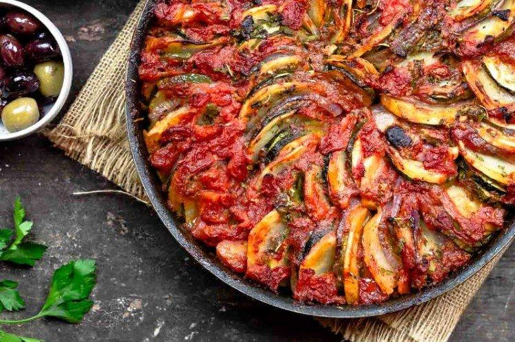 Ragoût de légumes grec aux courgettes