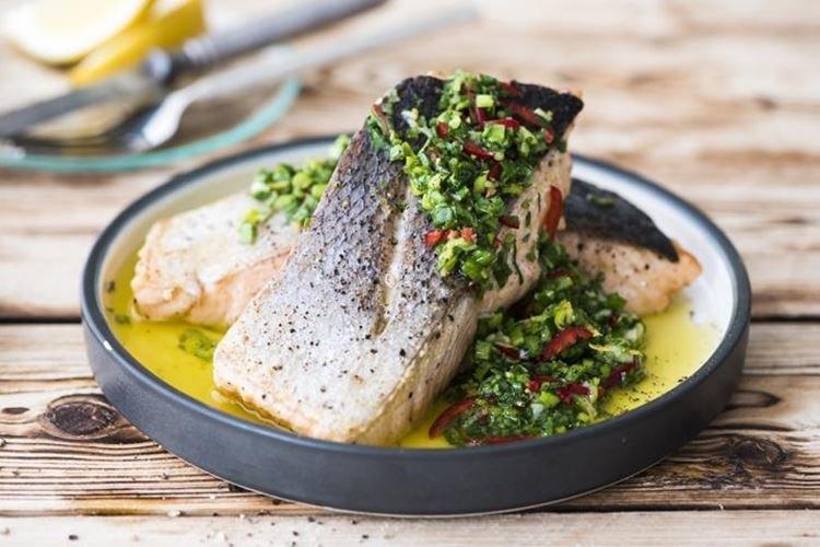 Poisson aux oignons verts