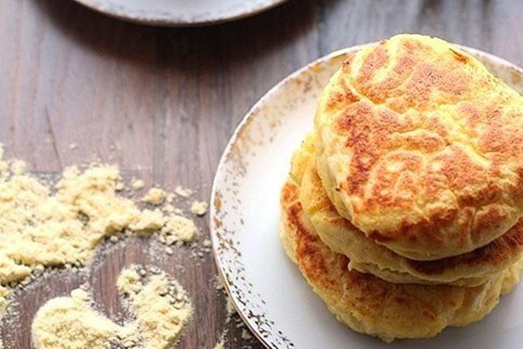 Gâteaux au fromage à la farine de maïs