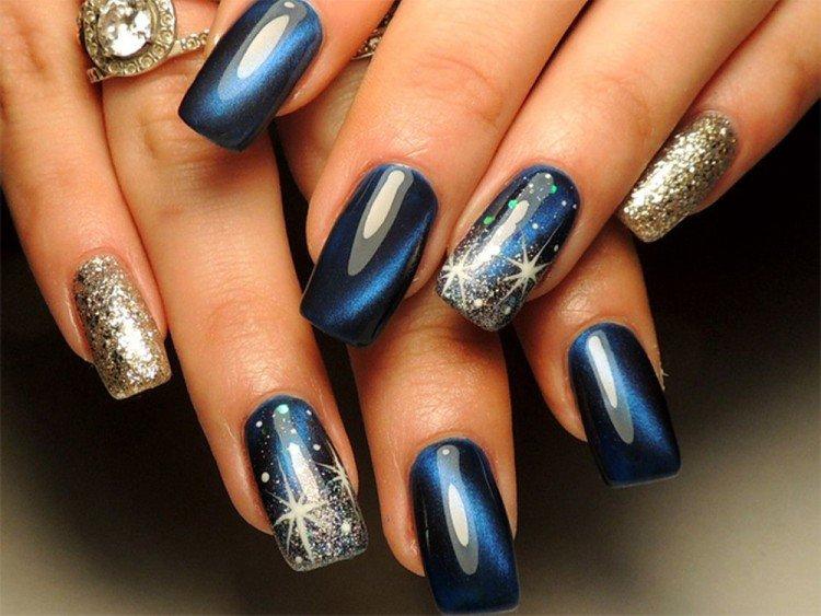 Manucure bleue - photos et idées