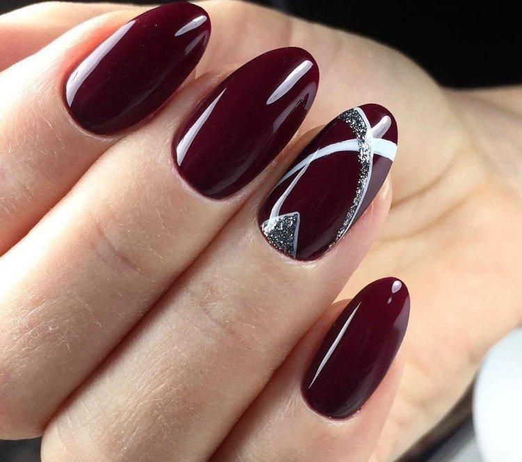 Manucure bourguignonne - photos et idées