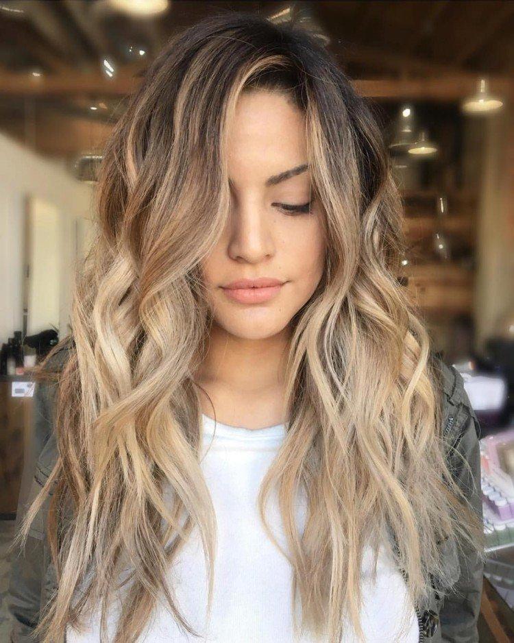 Balayage sur cheveux châtain clair - photos et idées