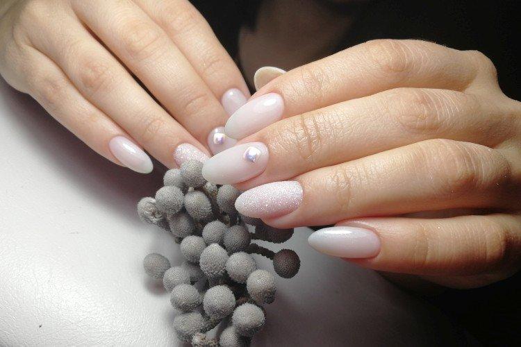 Manucure au lait - photos et idées