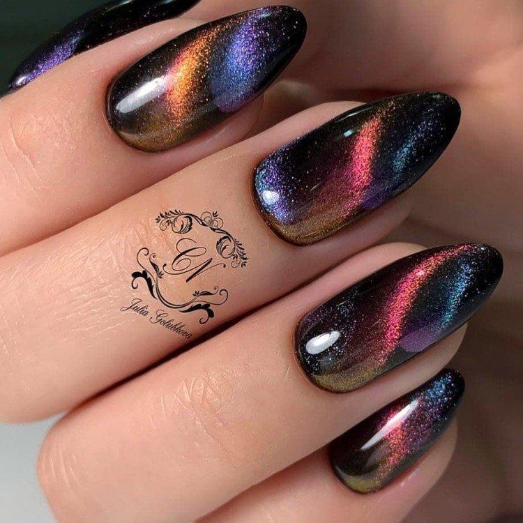 Manucure oeil de chat - photos et idées