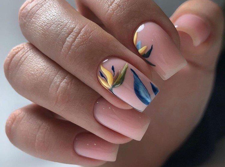 Manucure légère - photos et idées