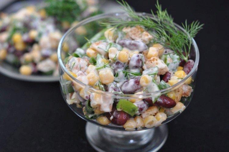 Salade de haricots en conserve