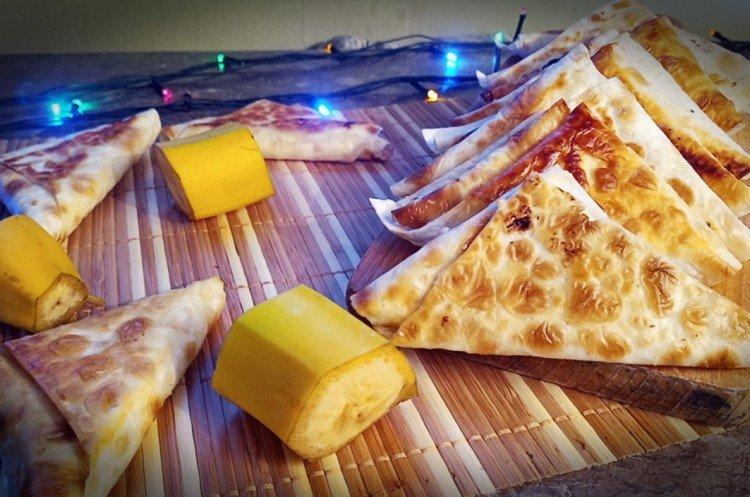 Bananes au chocolat dans du pain pita