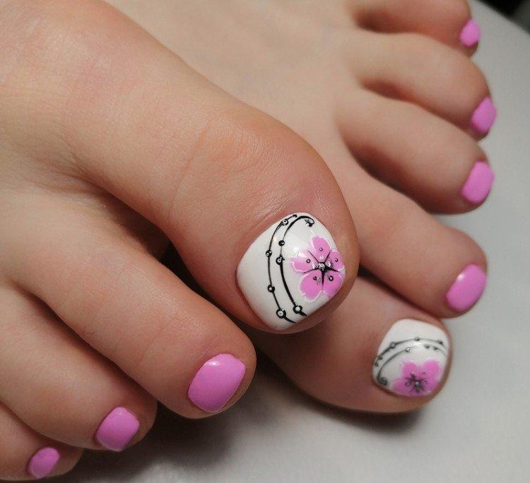 Pédicure 2021 - photos et idées