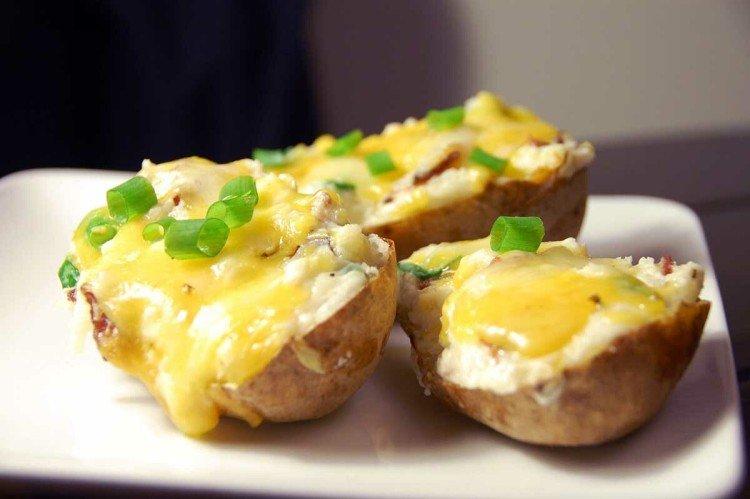 Jeunes pommes de terre à la moutarde et au fromage