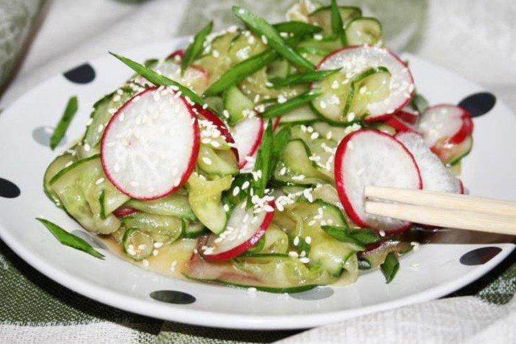 Salade de radis à la japonaise