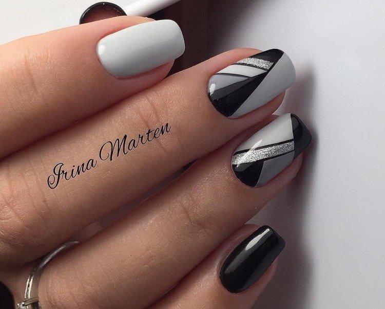 Manucure noire et grise