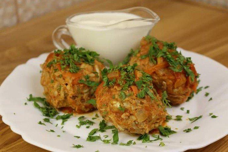 Rouleaux de chou farcis paresseux au sarrasin