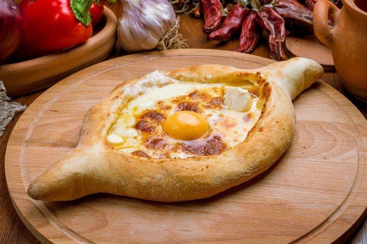 Khachapuri paresseux d'Adjarie