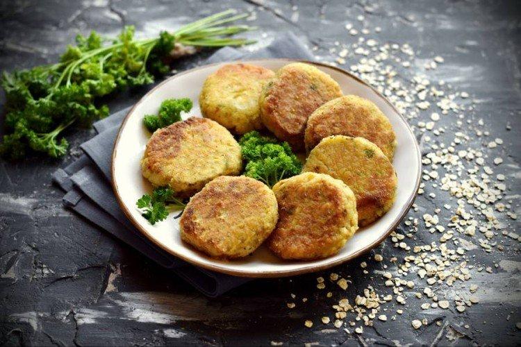 Escalopes de pommes de terre aux flocons d'avoine