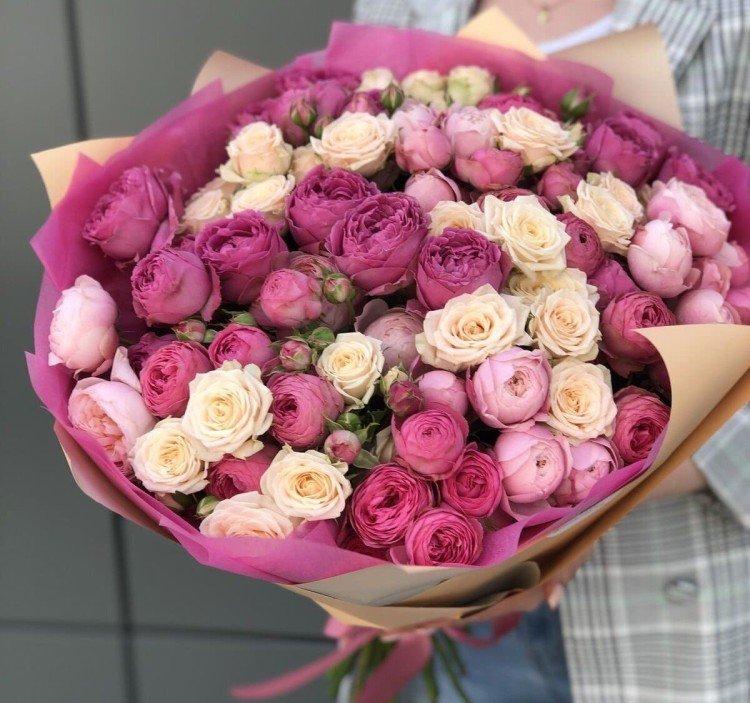 Bouquets de fleurs larges et chics