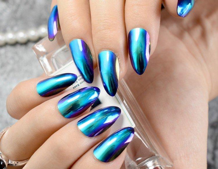 Manucure métallique