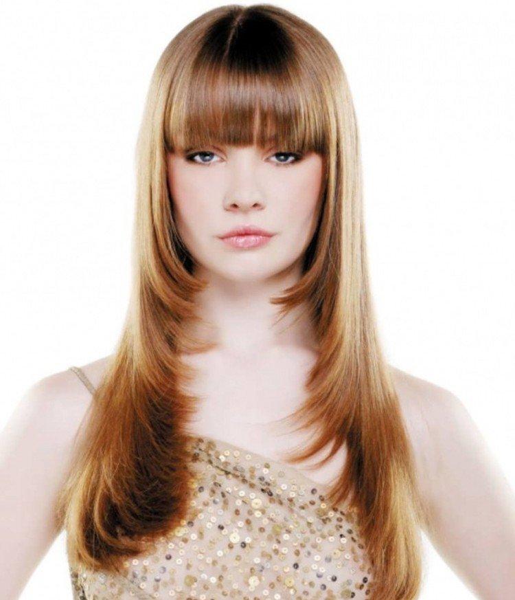 Coupe de cheveux en échelle - photos et idées