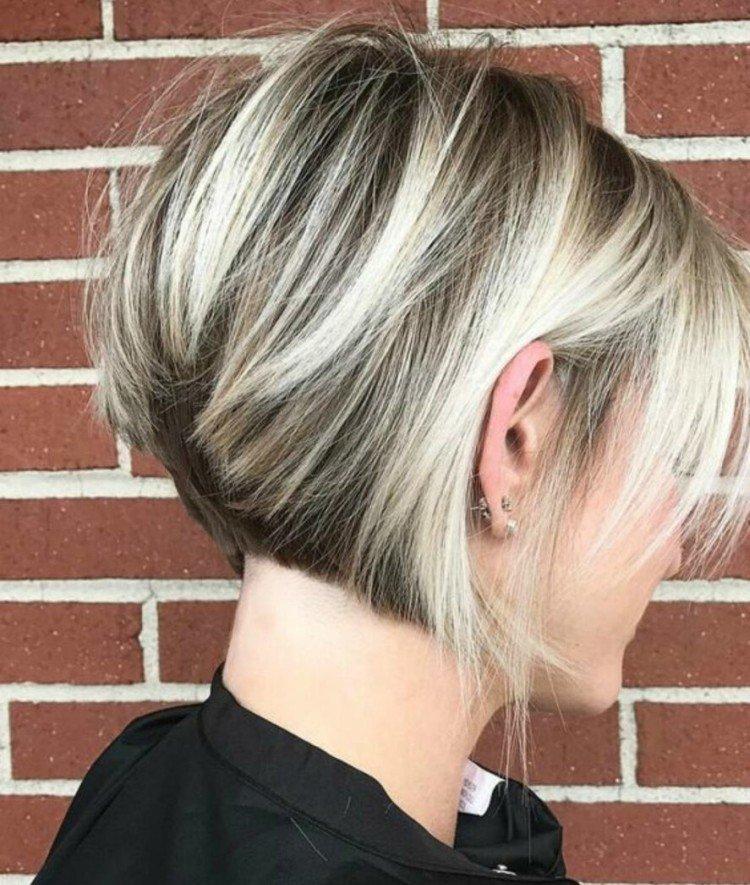 Coupe de cheveux Bob - photos et idées
