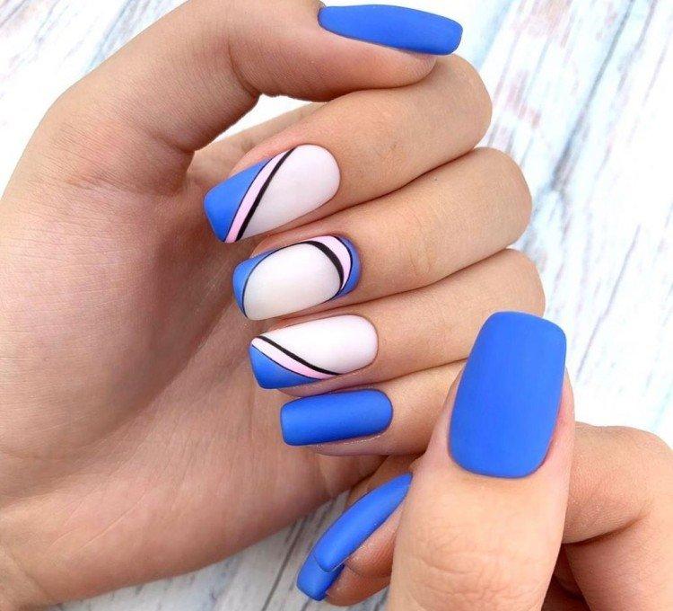 manucure contrastée