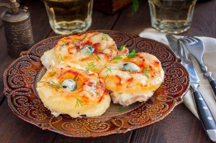 Porc aux ananas au four