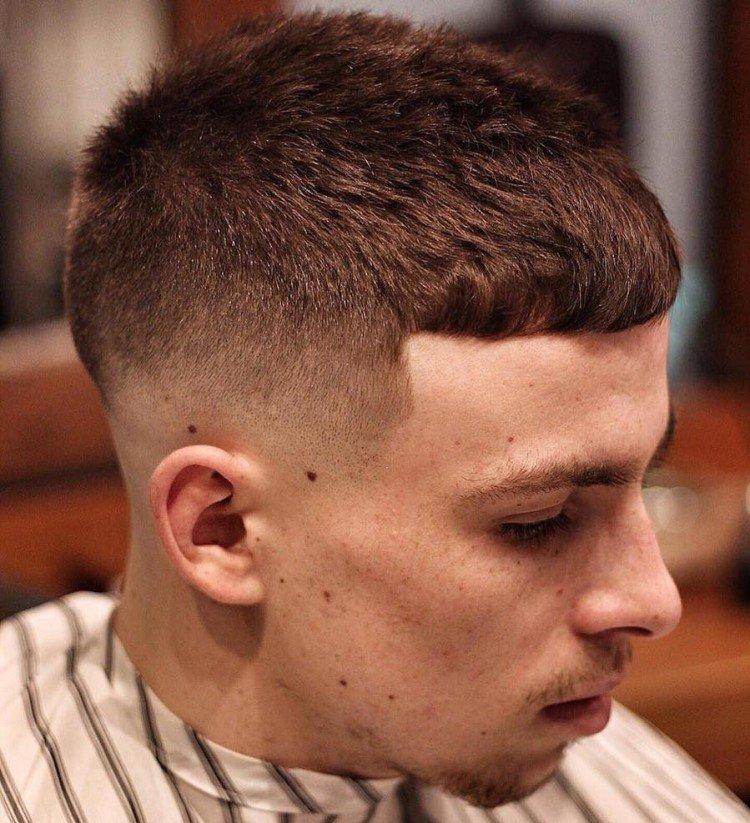 Coupe de cheveux demi-boîte - photos et idées