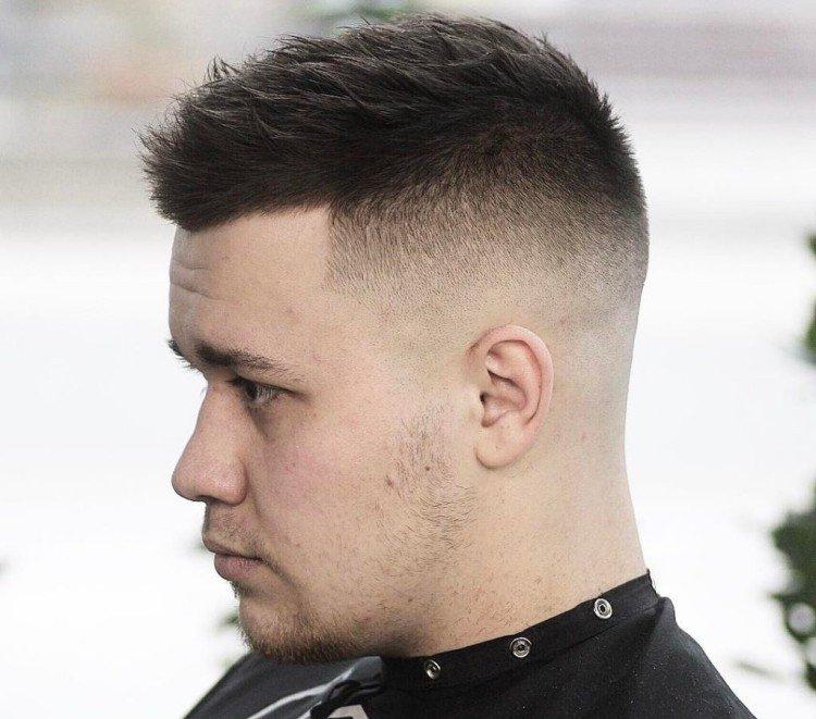 Coupe de cheveux demi-boîte - photos et idées