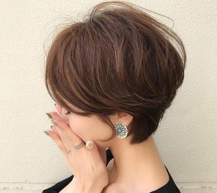 Coupe de cheveux Pixie bob - photos et idées