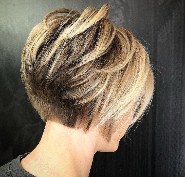 Coupe de cheveux Pixie bob - photos et idées