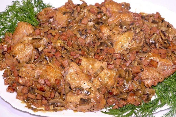 Ailes de poulet au jambon et champignons