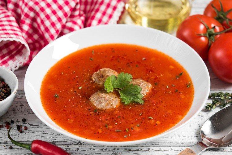 Soupe aux boulettes d'agneau